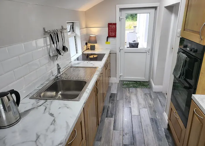 Vakantiehuis Peaceful Farm In Menlough Near Mountbellew, Ballinasloe, Athlone & *